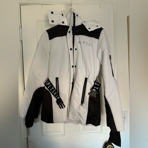 White Faux Fur Hooded Belted Ski Jacket Pretty Little Thing Women’s 6